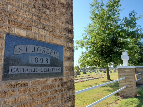 cemetery1_resized.jpg?1645810654